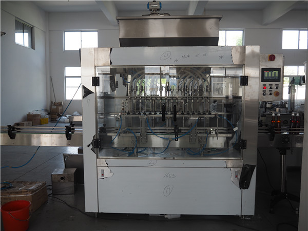 יצרן מקצועי מכונת מילוי שמן אוטומטית